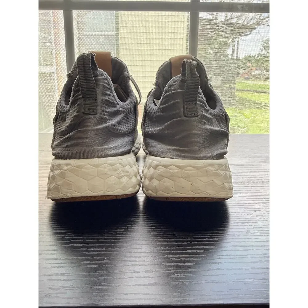 New Balance Fresh Foam Sneakers Women Size 8 Gray Knit Lace Up Running Shoes